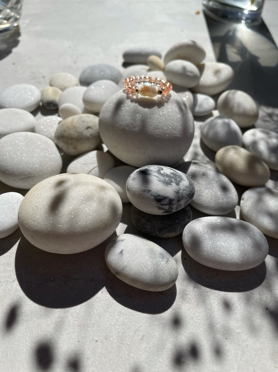 Freswater pearl + gold ring