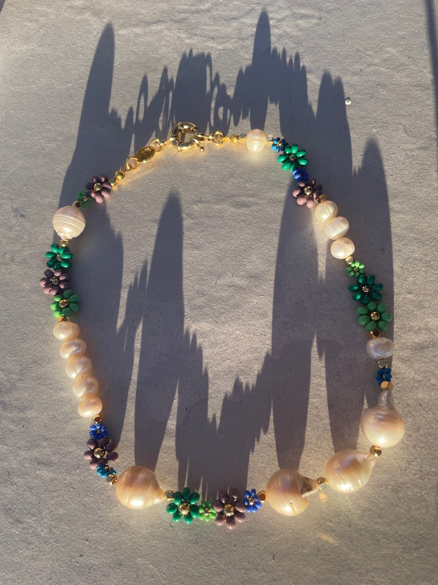 Flower halsband